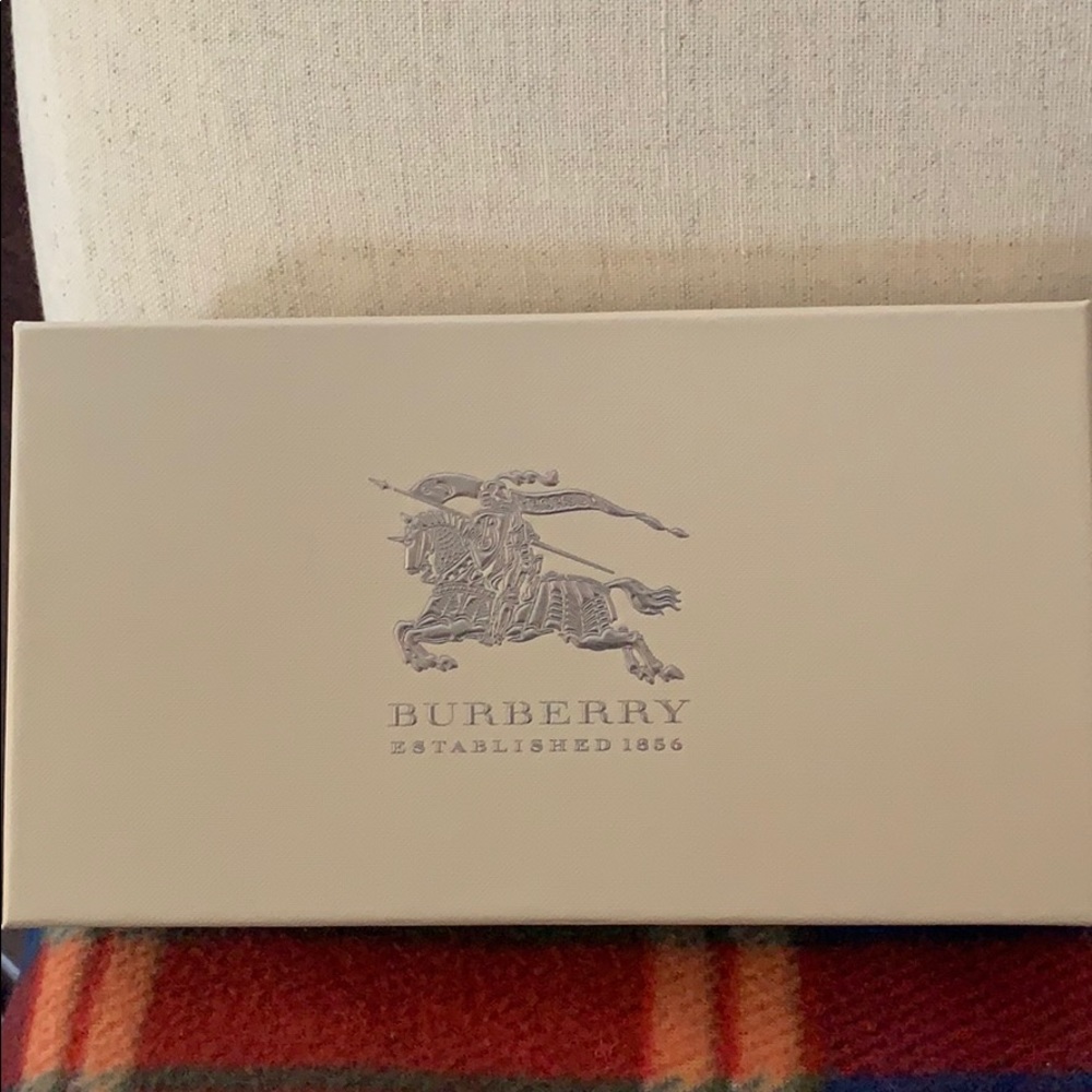 Burberry wallet